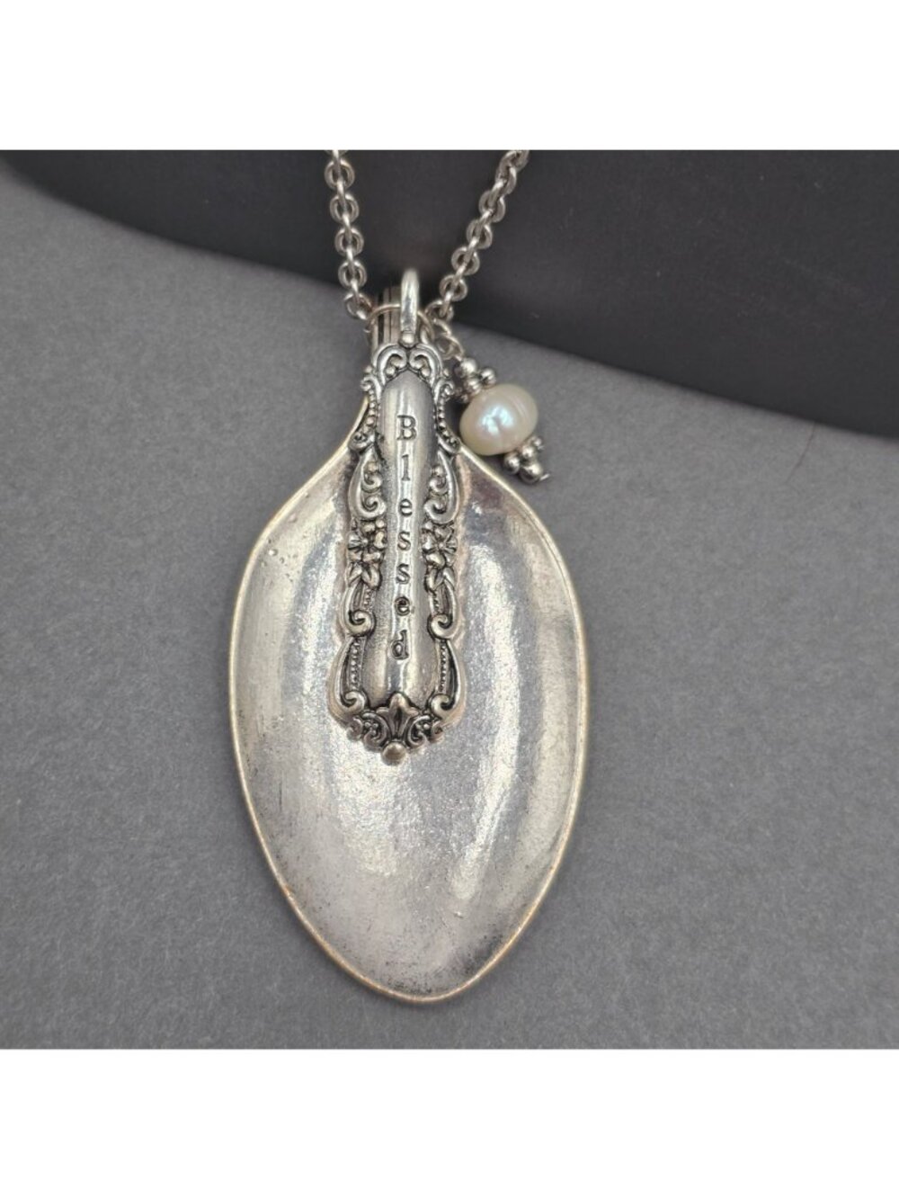 Vintage Blessed Spoon Pendant Necklace Silver Pearl Long Boho Statement Piece - Picture 9 of 16